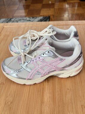 ASICS GEL-1130 Women's Size 10 sneakers
